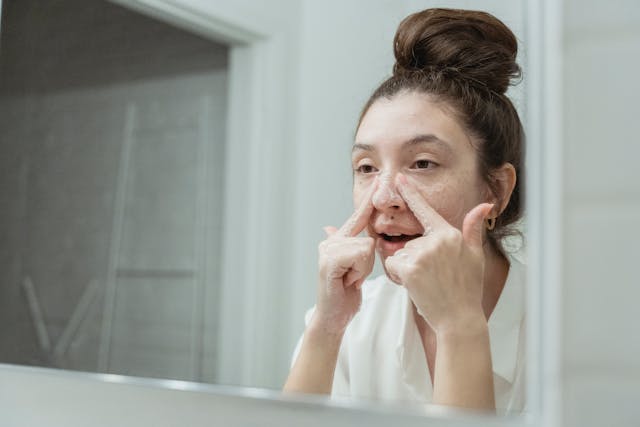 How to Choose the Right Cleanser for Oily Skin: Top 5 Amazon Picks